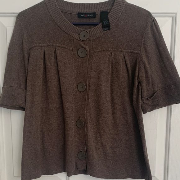 Liz Claiborne Tops - Liz Claiborne Brown Button-Down Shirt